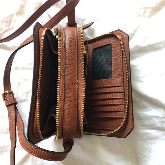 SOLD Brown Steve Madden Cross Body Bag w Gold Zippers - Picture 6 of 6